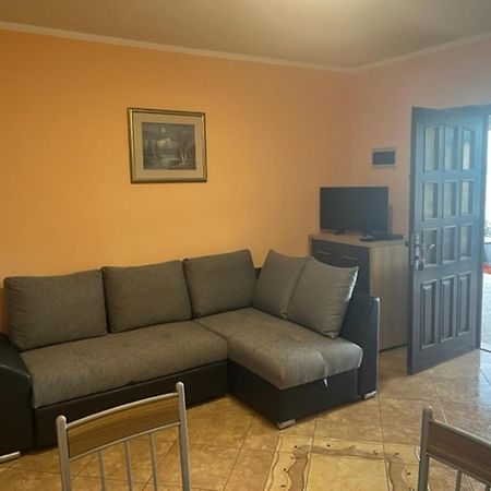 Apartments Villa Sandra Опатия Екстериор снимка