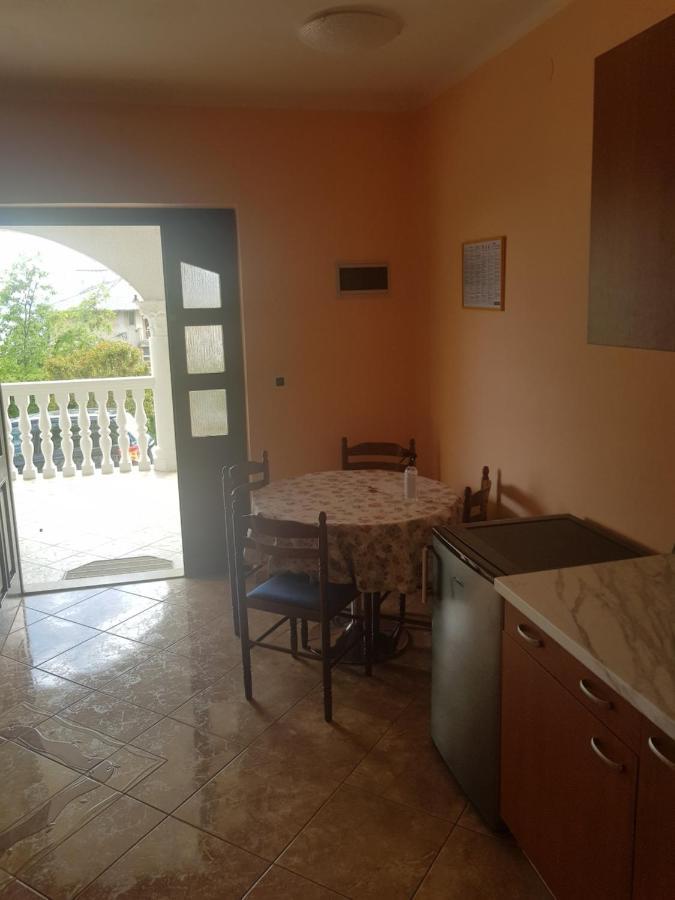 Apartments Villa Sandra Опатия Екстериор снимка