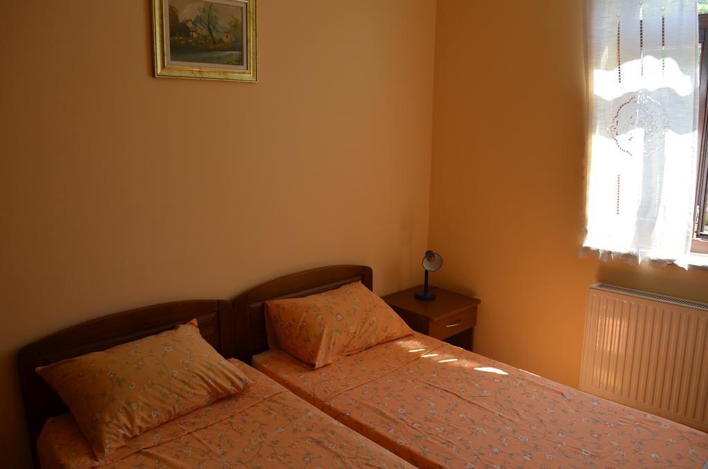 Apartments Villa Sandra Опатия Екстериор снимка